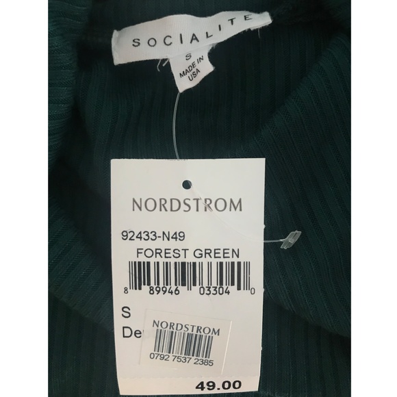 Green Ribbed Turtleneck Dress - Picture 3 of 4